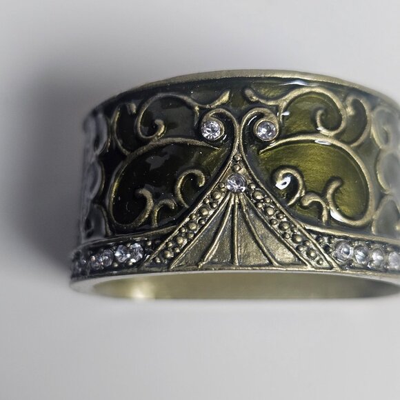 Bombay Set of 4 Ornate Motif Napkin Rings with Gem Accents - Picture 4 of 5